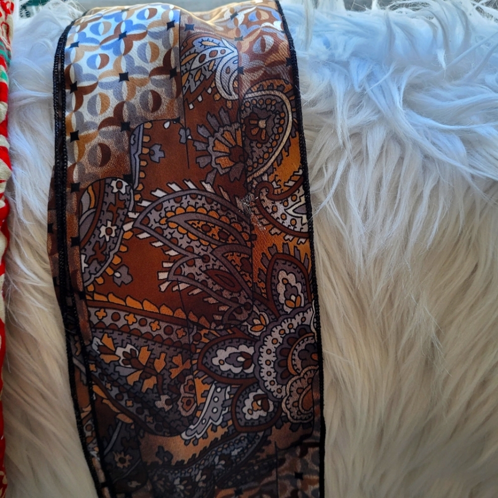 Silky scarfs